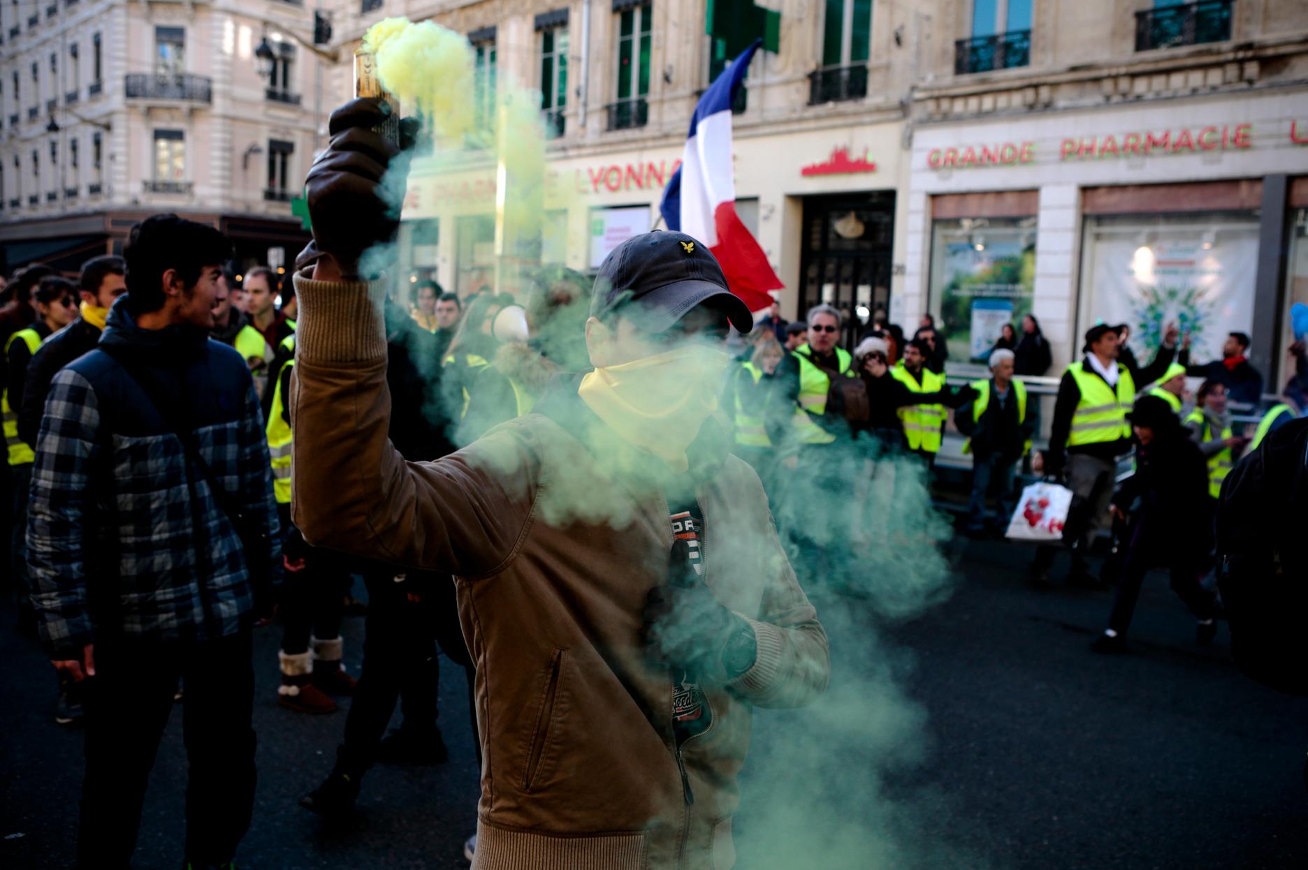 La Journée De Manifestation Des Gilets Jaunes En Images